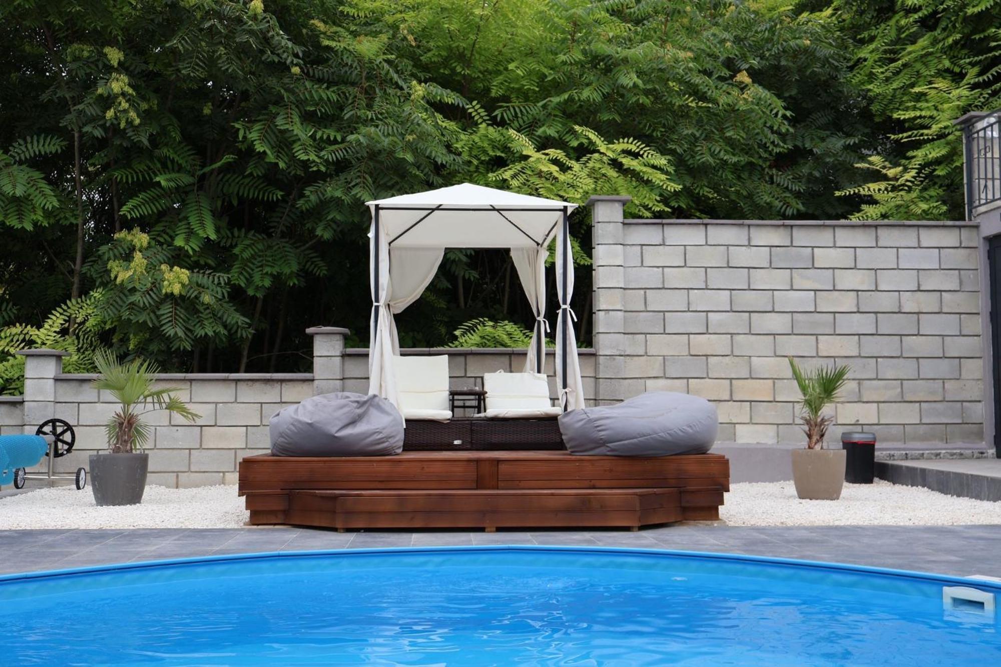 Villa Utopia بالشيك المظهر الخارجي الصورة